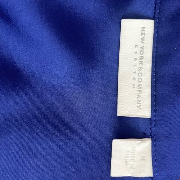 Polyester stretch satin blouse - Picture 4 of 4